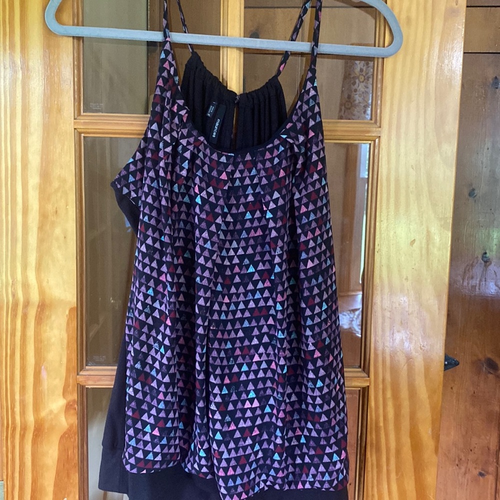 Geometric print tank